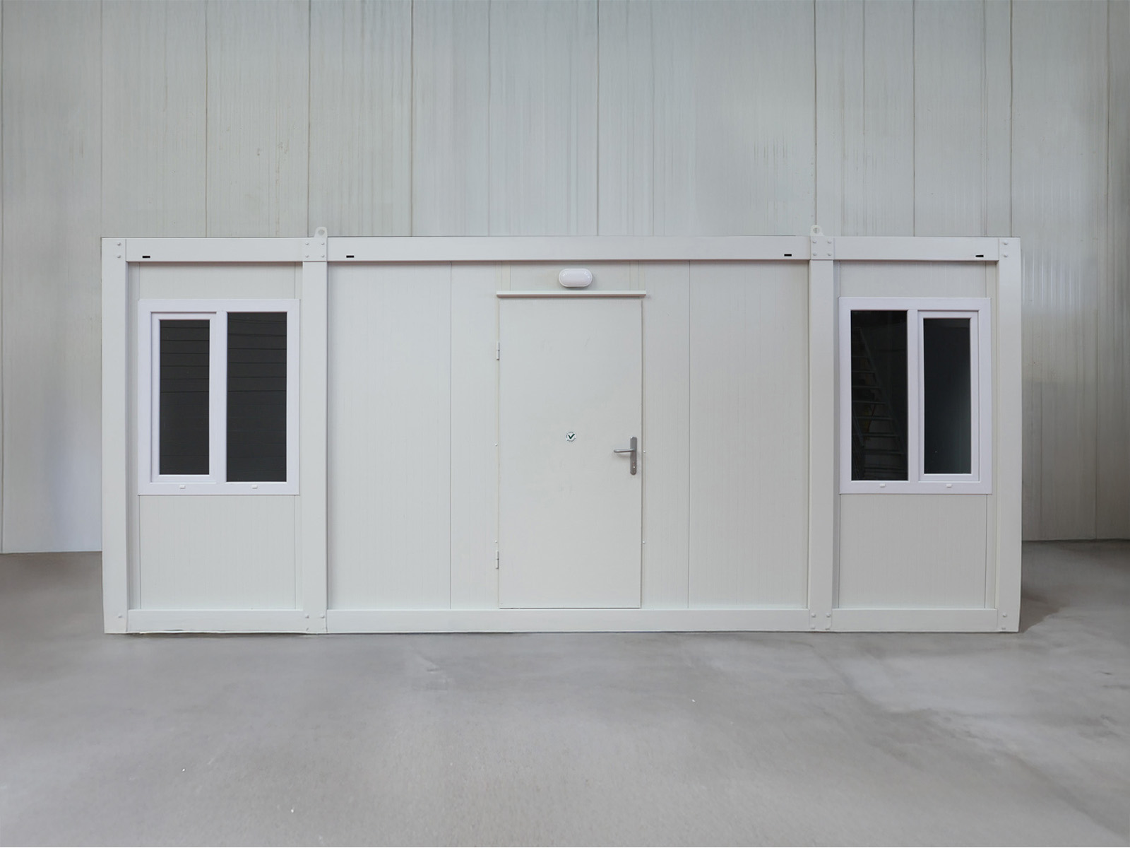 Bürocontainer kaufen: Maße, Preise und Vorteile bei Sun Container